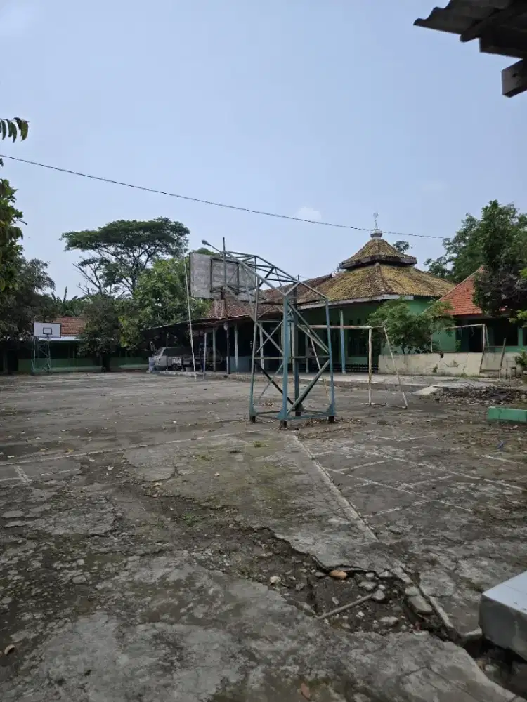 DIJUAL TANAH DI JL PANGLIMA SUDIRMAN KOTA MADIUN LOKASI STRATEGIS