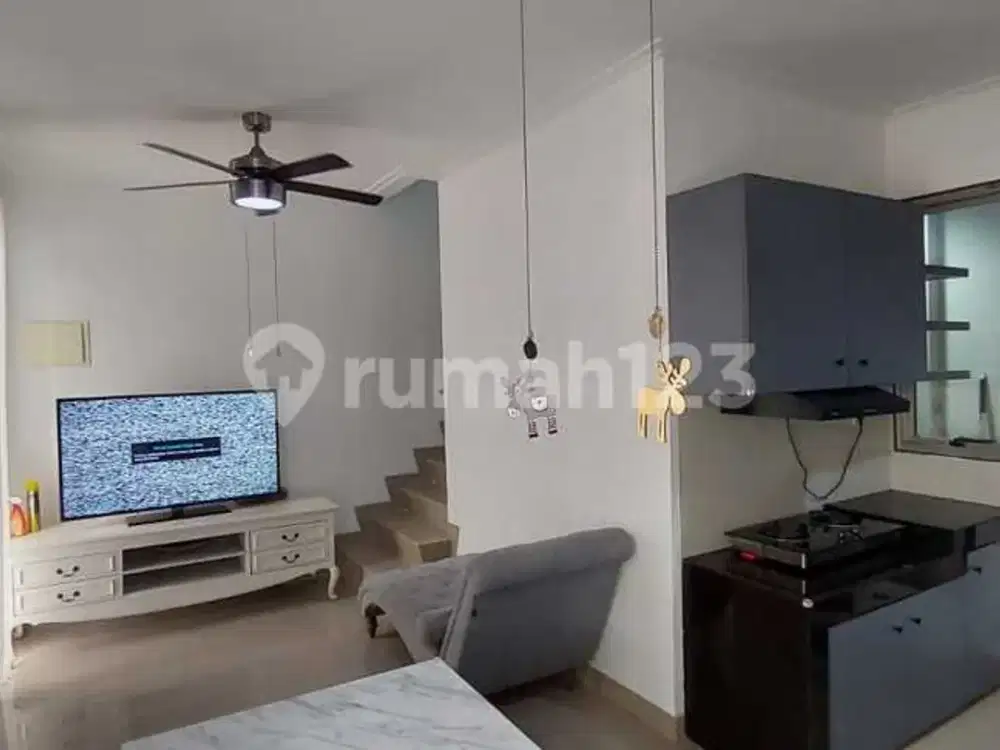 Rumah Furnish Pik 2 Tinggal Bawa Koper Dekat Tol