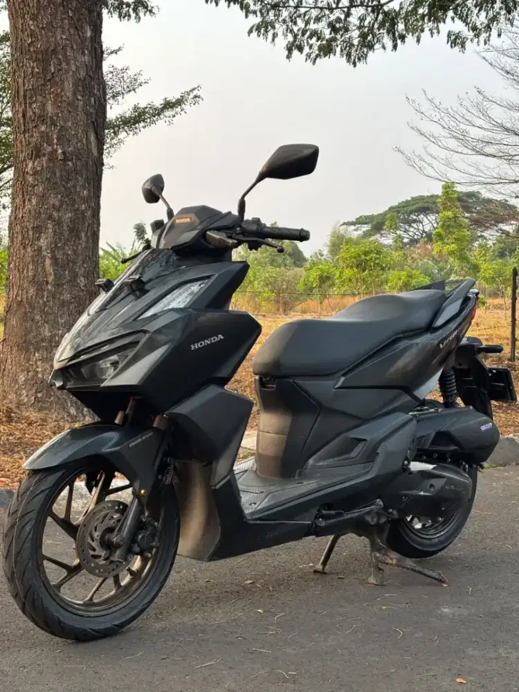 jual vario 160 cbs iss 2023 tangan pertama