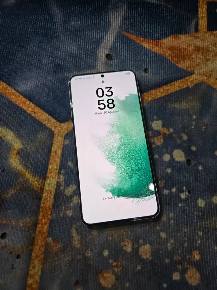 Samsung s22 plus 8/256 gb