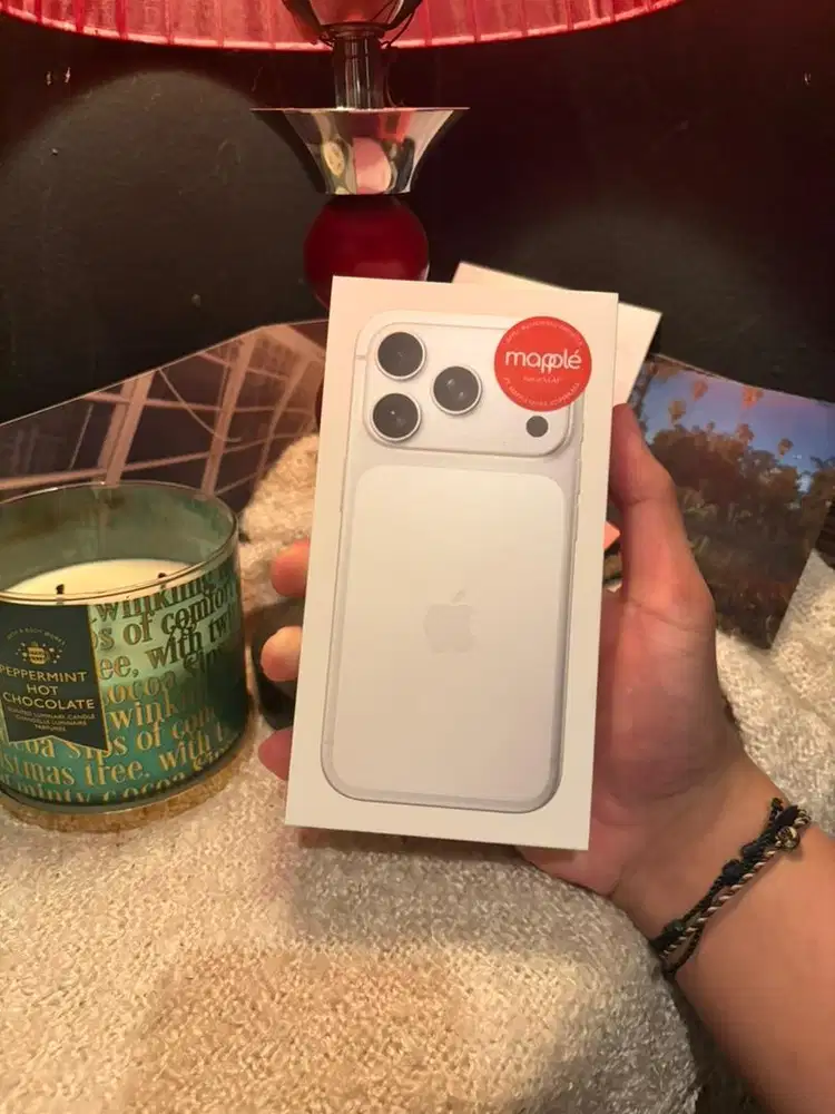iPhone 17 Pro Silver 256gb BNIB