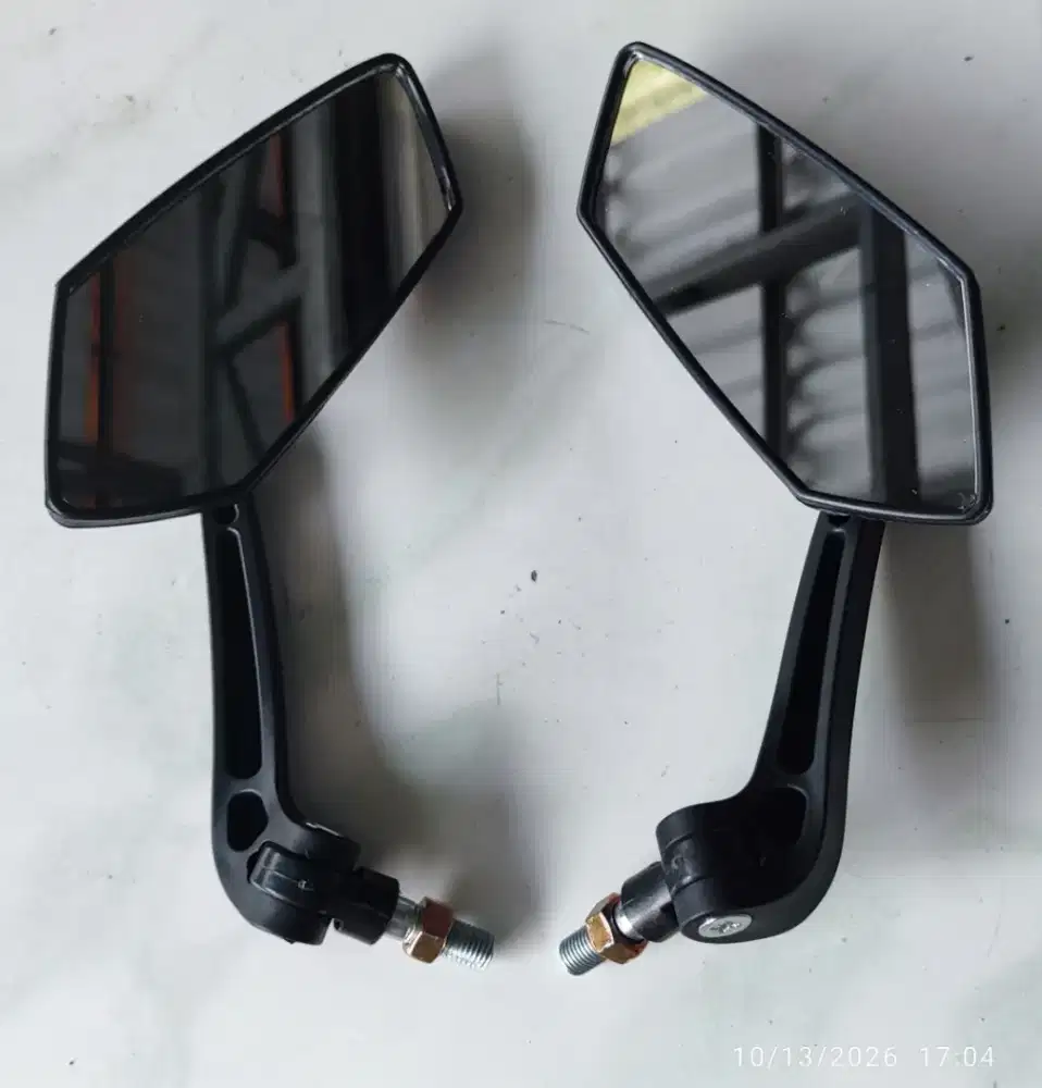 Spion dan footstep