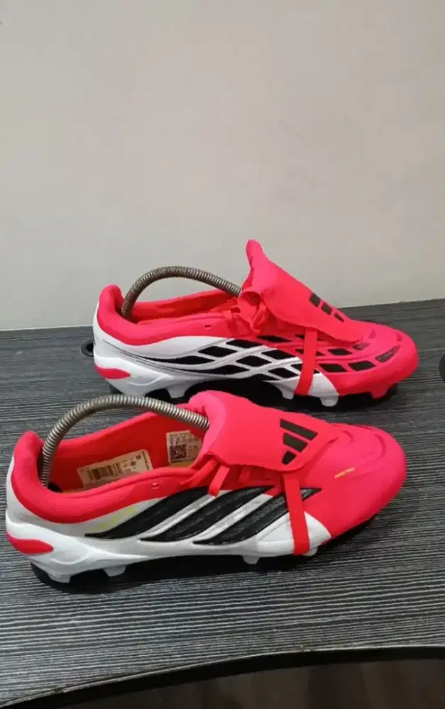 Adidas predator size 42