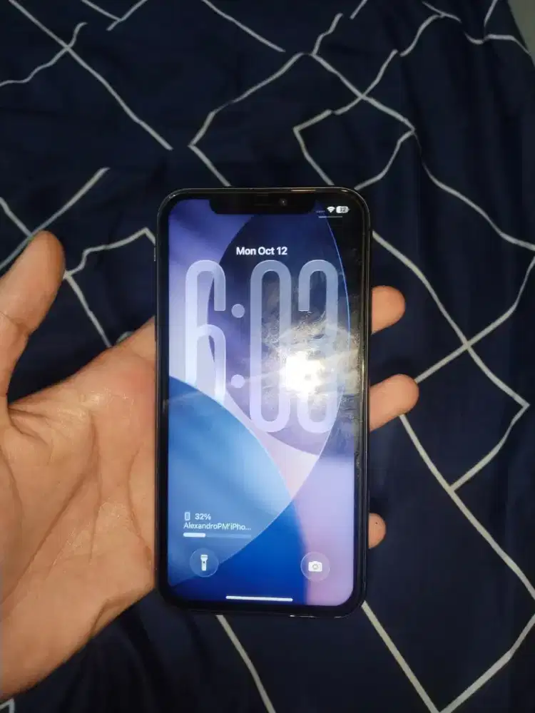 iphone 11 64gb inter