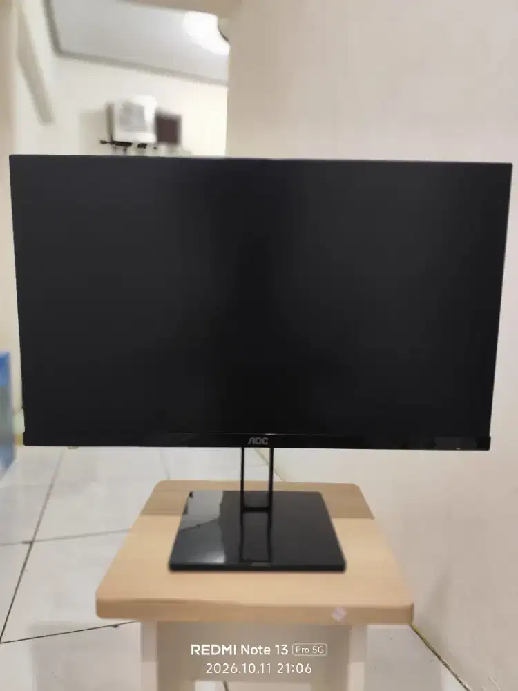 Monitor komputer LED IPS AOC 27V2Q
