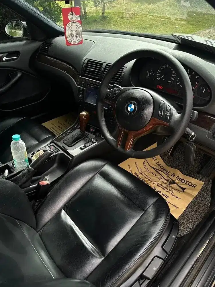 bmw 318i (2001)