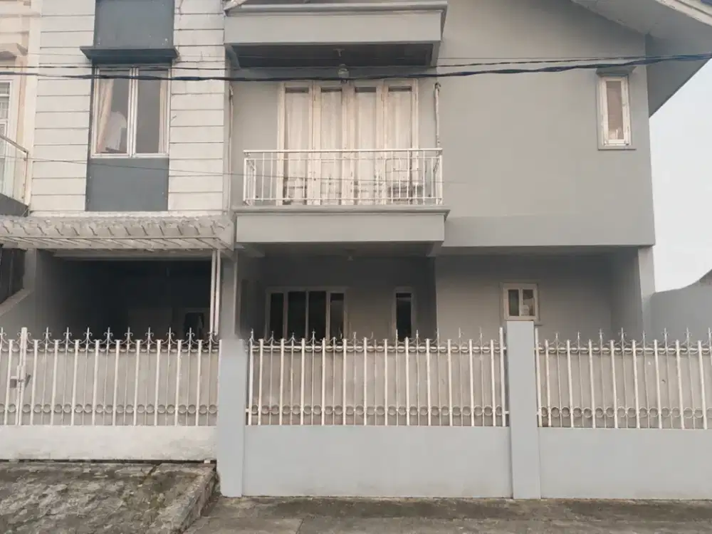 Dijual Rumah 2 Lantai di Perumahan Mega Cinere Depok – LT 182 m², LB 250 m², SHM