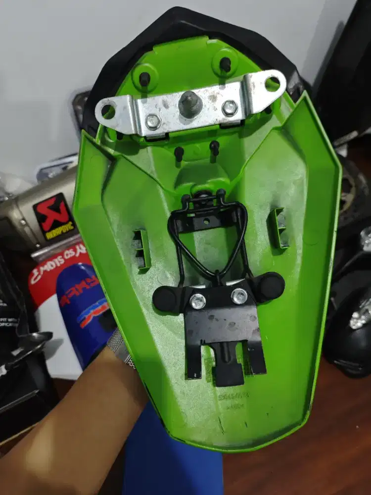 SINGLE SEAT KAWASAKI NINJA ZX25R KRT GREEN