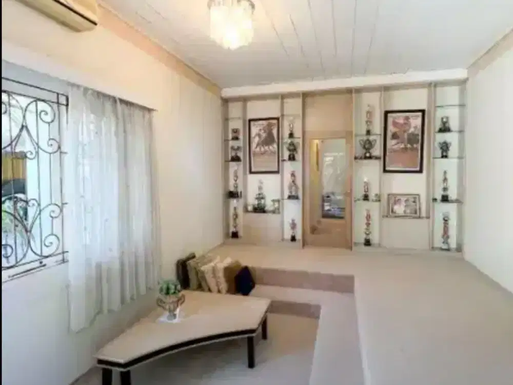 Dijual Rumah Villa Cantik Setiabudi Bandung Utara