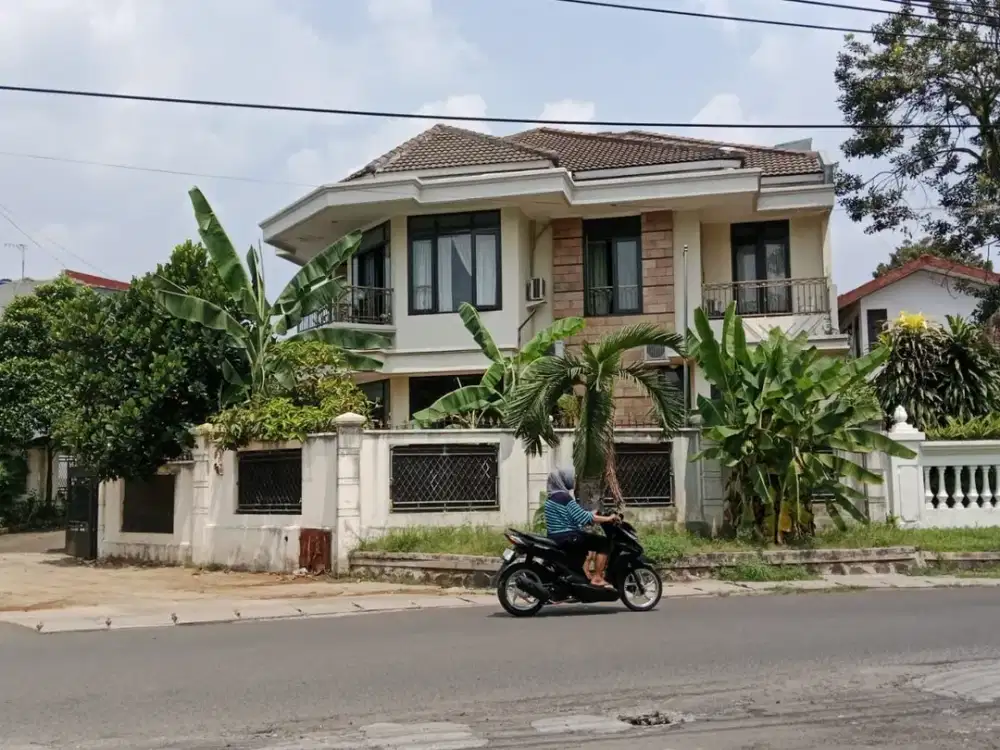 Di Jual Lelang Rumah 2 Lantai di Jalan Legoso Raya , Kelurahan Pisangan (Dh. Desa Pisangan), Kecamatan Ciputat Timur (Dh. Ciputat), Kota Tangerang Sel