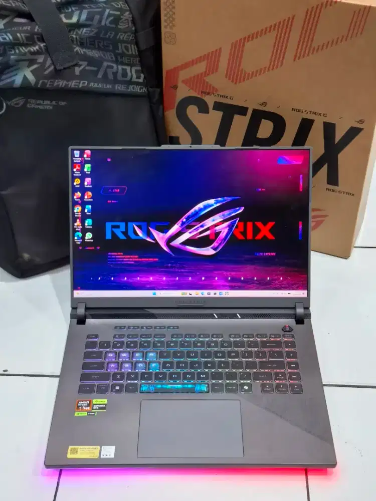 ASUS ROG STRIX G16 G614PH AMD Ryzen 9 8940HX RAM 16GB SSD 1TB RTX 5050