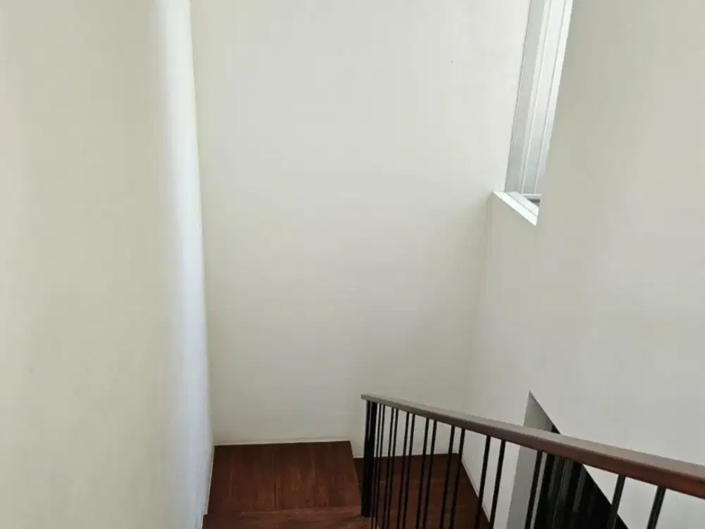 Rumah Siap Huni Terawat Graha Natura Row Jalan 3 Mobil•Hadap Selatan
