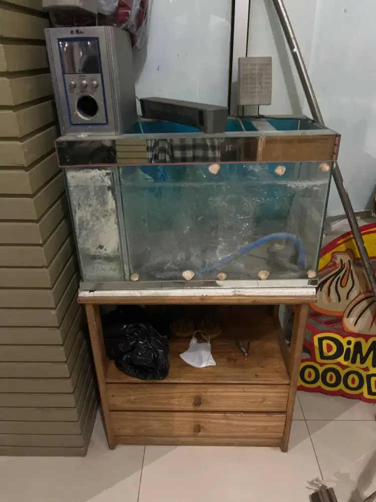 Aquarium Kaca + Lemari Kayu *FREE AKSESORIS AQUARIUM