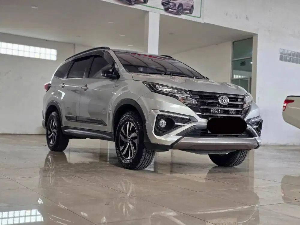 Toyota Rush 1.5 GR Sport Manual 2024 / Terios