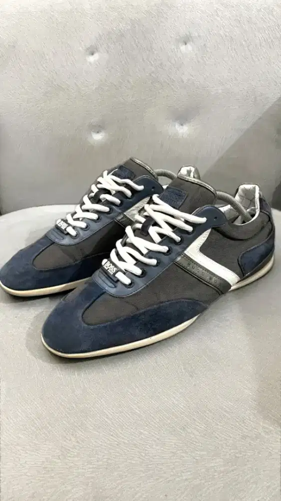 Sepatu Hugo Boss Size 42 original sneakers formal casual kantor santai