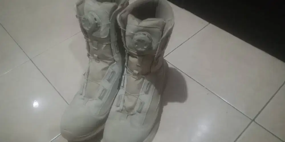 Sepatu pdl Coklat