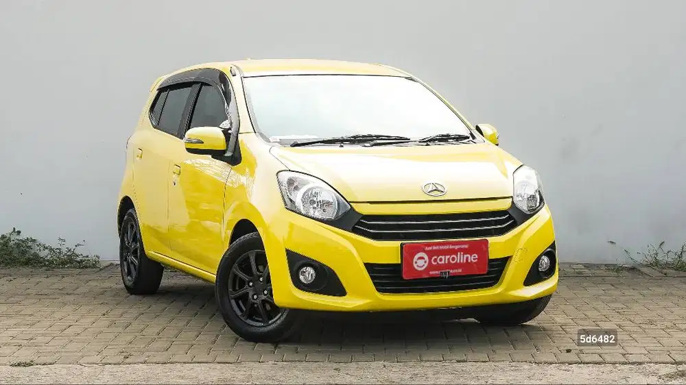 DAIHATSU AYLA X 1.0 AT 2021 Kuning