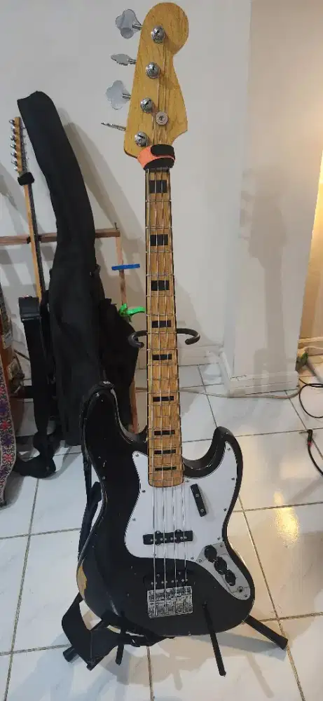 Bass custom relic short scale