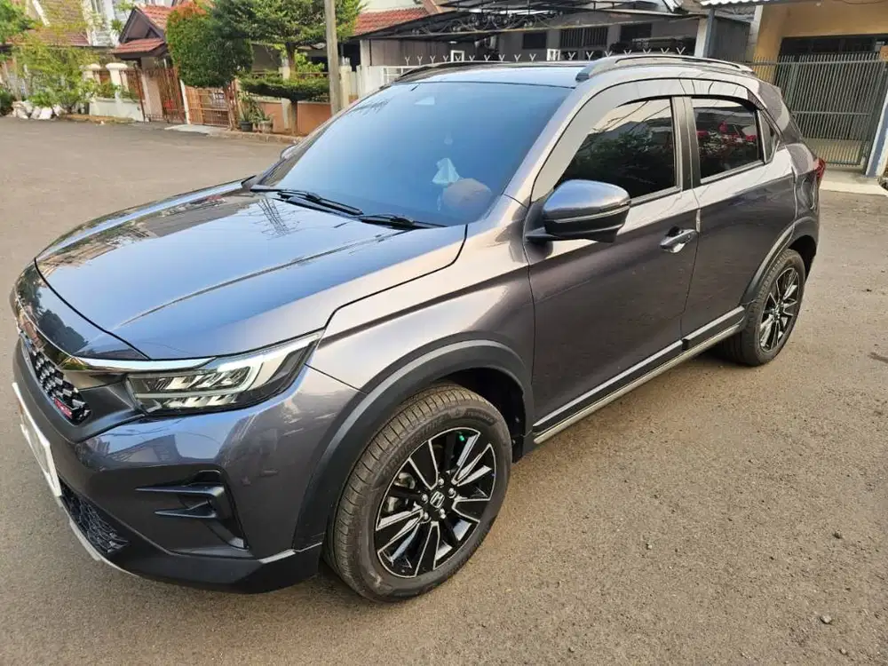 Honda WR-V RS CVT SENSING (2023)