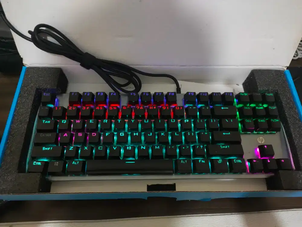Keyboard Gaming Mechanical HP GK200