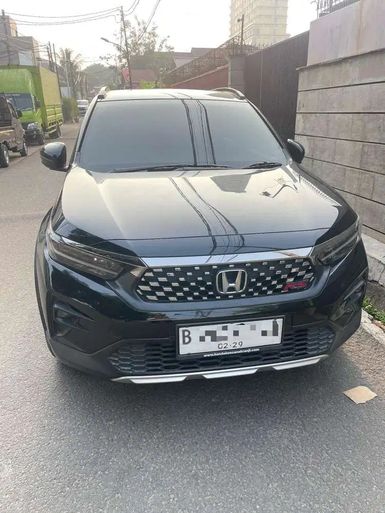 Honda WR-V 1.5 RS 2024 Bensin AT Warna Hitam