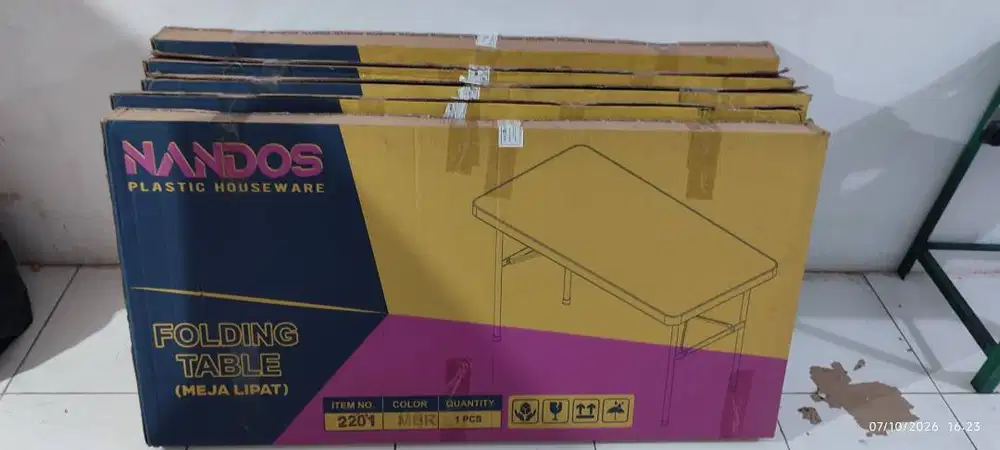 Meja plastik lipat Nandos 5 pcs