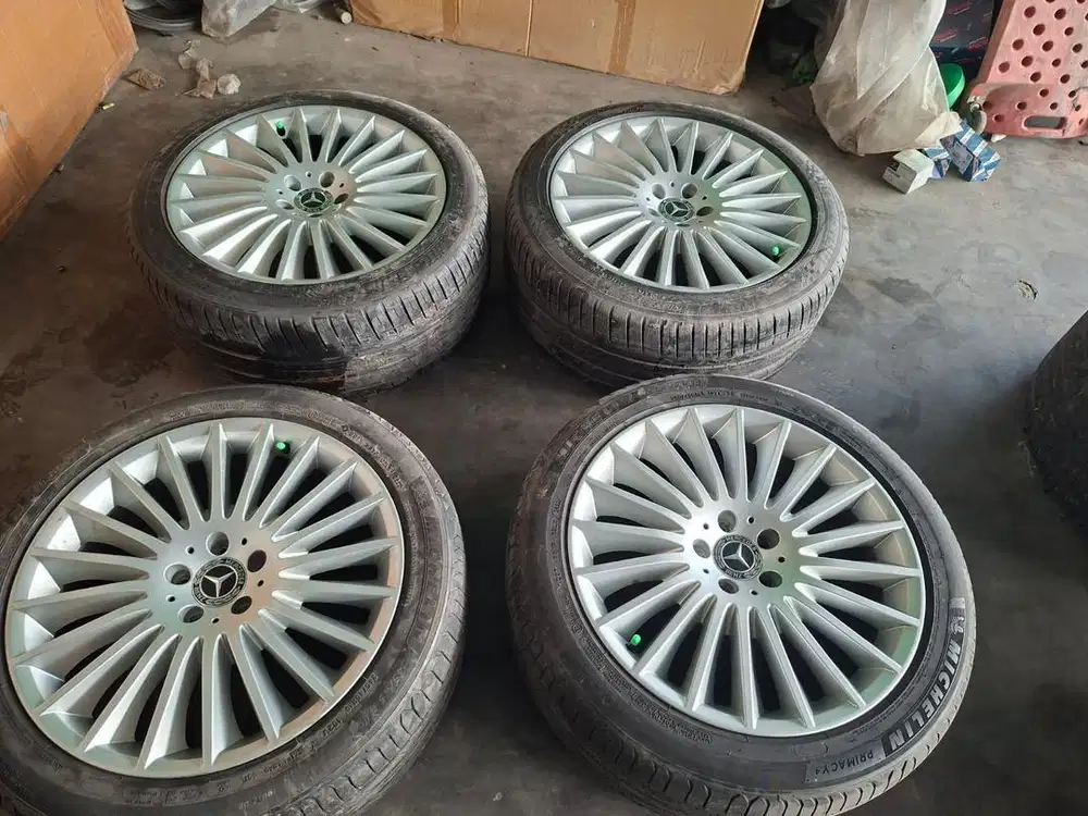 Velg Mercedes Benz Mercy R19 ring 19 5x112 8.5 / 9.5 s350 s300l w221