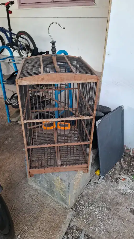 Sangkar Burung Masih Bagus kaya baru