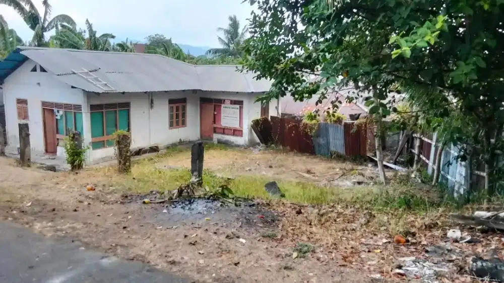 Dijual cepat tanah di area Madidir!!
