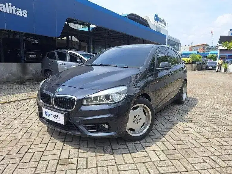 BMW 218i 1.5 Sport Line Active Tourer Bensin-AT 2015