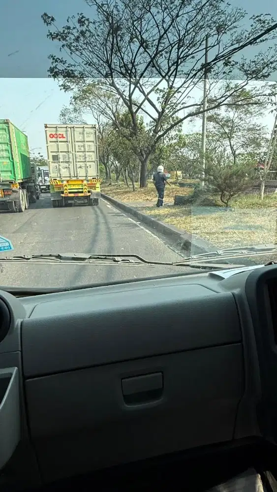Lowongan Pekerjaan Supir & Kernet Perusahaan