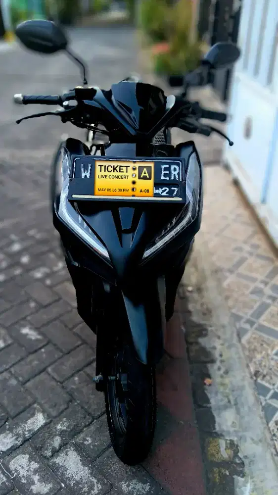 Mewah HONDA VARIO 125 CBS ISS 2022 Black doff