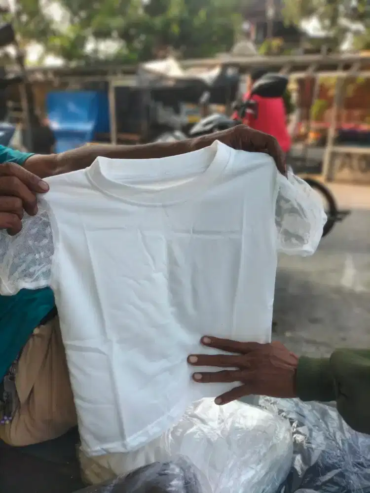 Jual baju anak 5,6 th