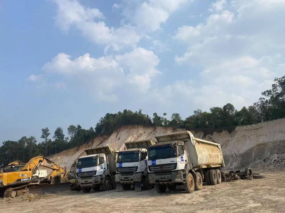 Dump Truck mercy axor