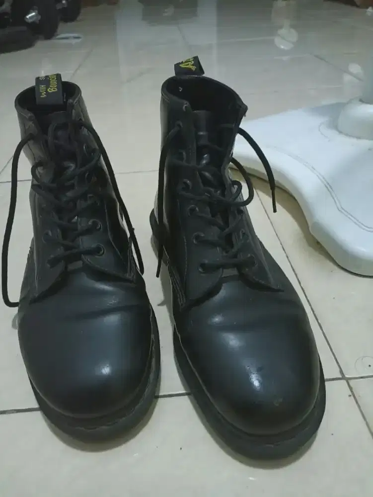 Dr. Martens (Docmart) 101 Black 6-Hole Original - Size 46 /UK 10/US 11