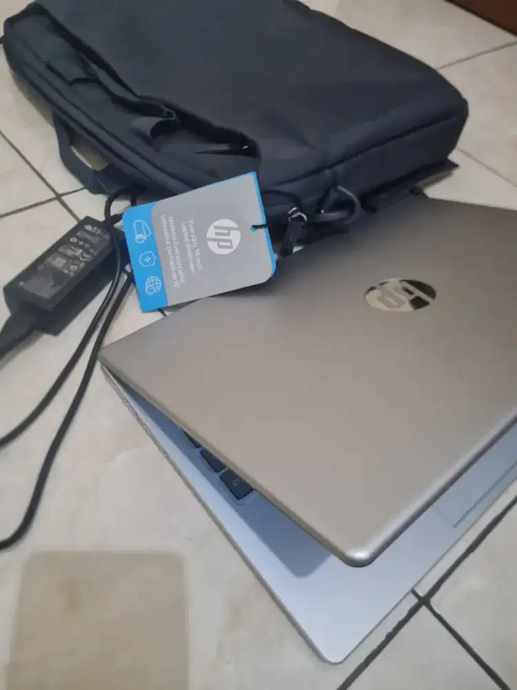 LAPTOP HP CORE I3 GEN 13 GARANSI PANJANG