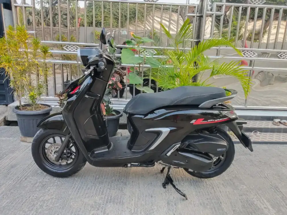 Honda stylo 160cc thn 2025 KM rendah, seken rasa baru. Siap pakai