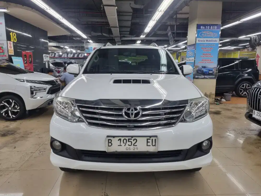 TOYOTA FORTUNER VNT 2014