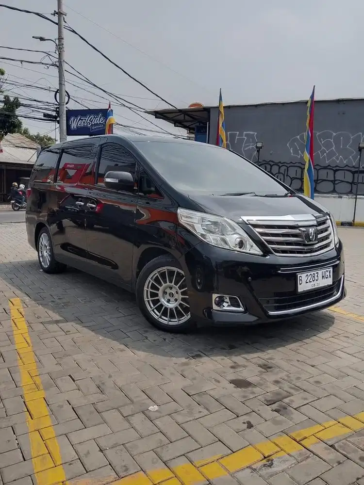 Toyota Alphard 2012 CBU Premium Sound