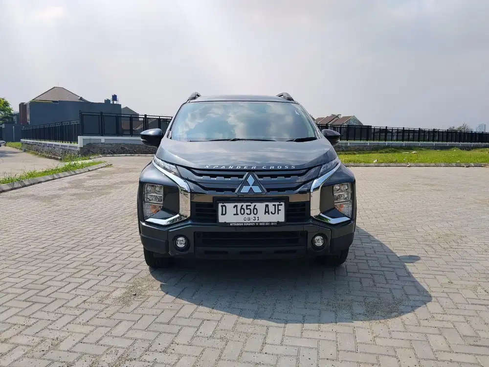 Mitsubishi XPANDER cross 1.5 matic 2021 dp 15 jt