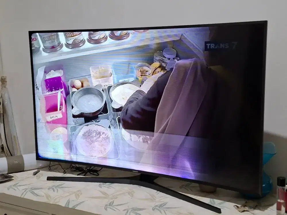 DIJUAL SMART TV SAMSUNG CURVED 55