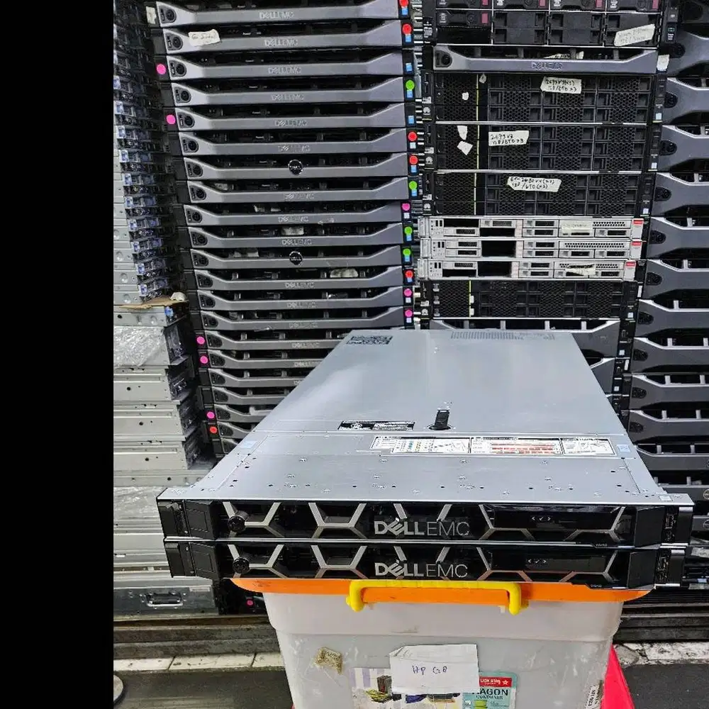 Server dell rackmount R640 barebone no proc ram hdd