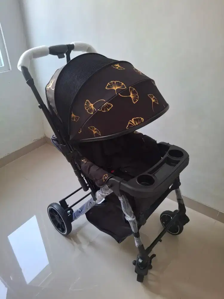 Stroller Bayi merk Beige