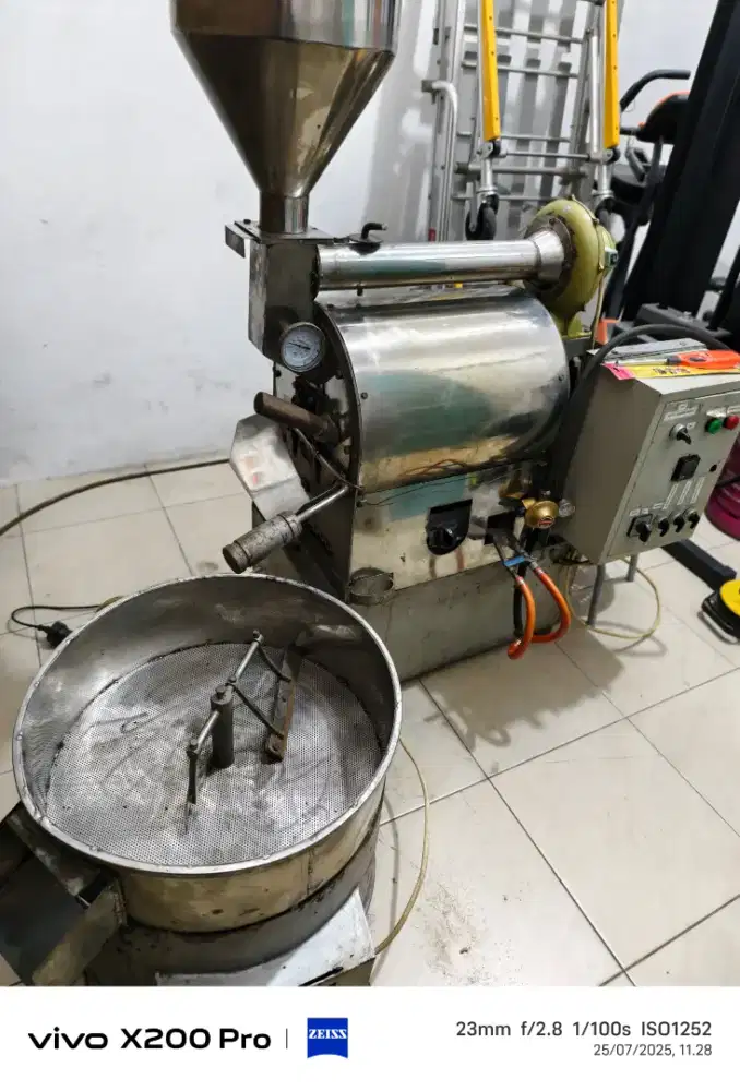 Mesin Roaster kopi, masih bekerja sangat baik, harga nego serius.