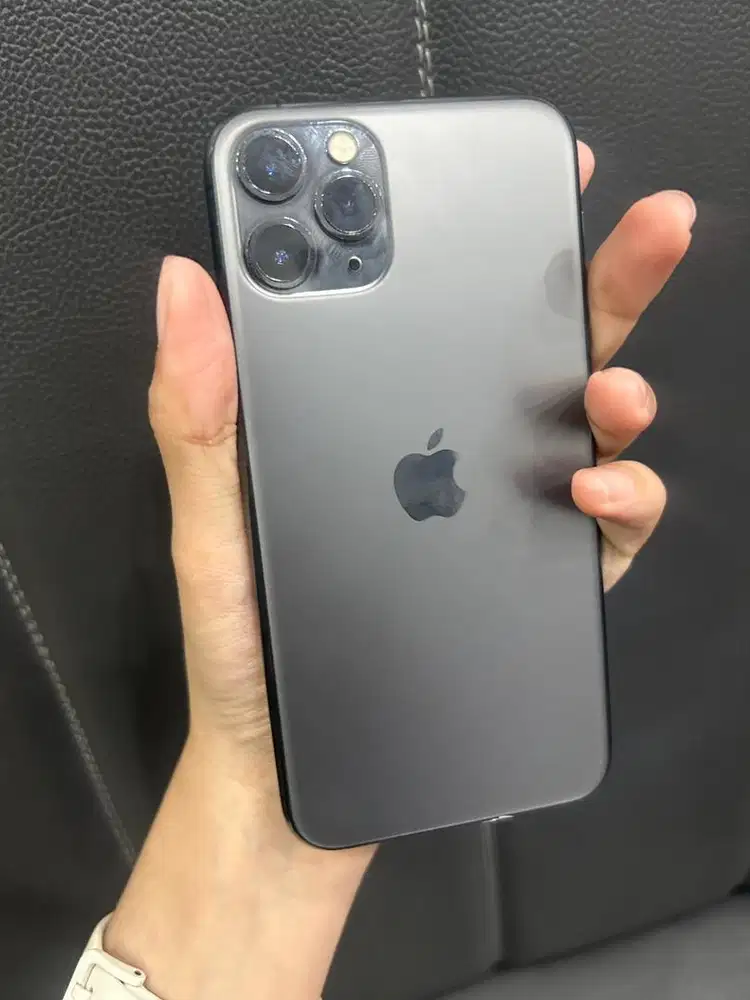 Iphone 11 pro grey