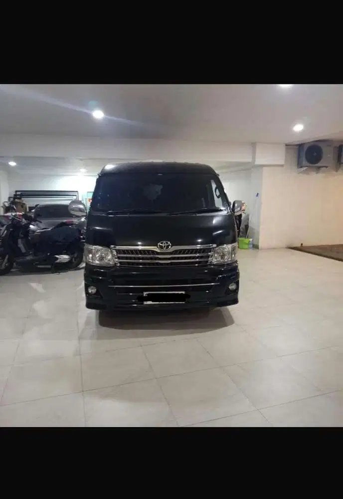Toyota Hiace 2013 Bensin