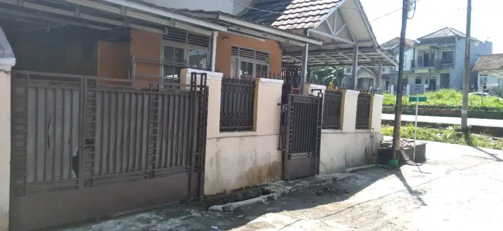 Rumah Di jual cepat