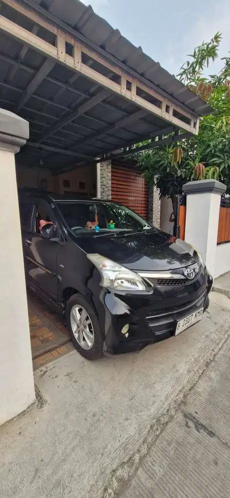 Toyota Avanza 2013 Bensin