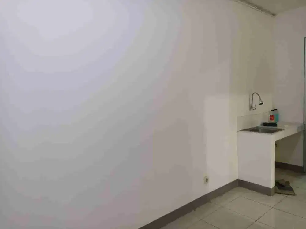 Disewakan Apartemen Green bay 2br uj 37m kosongan