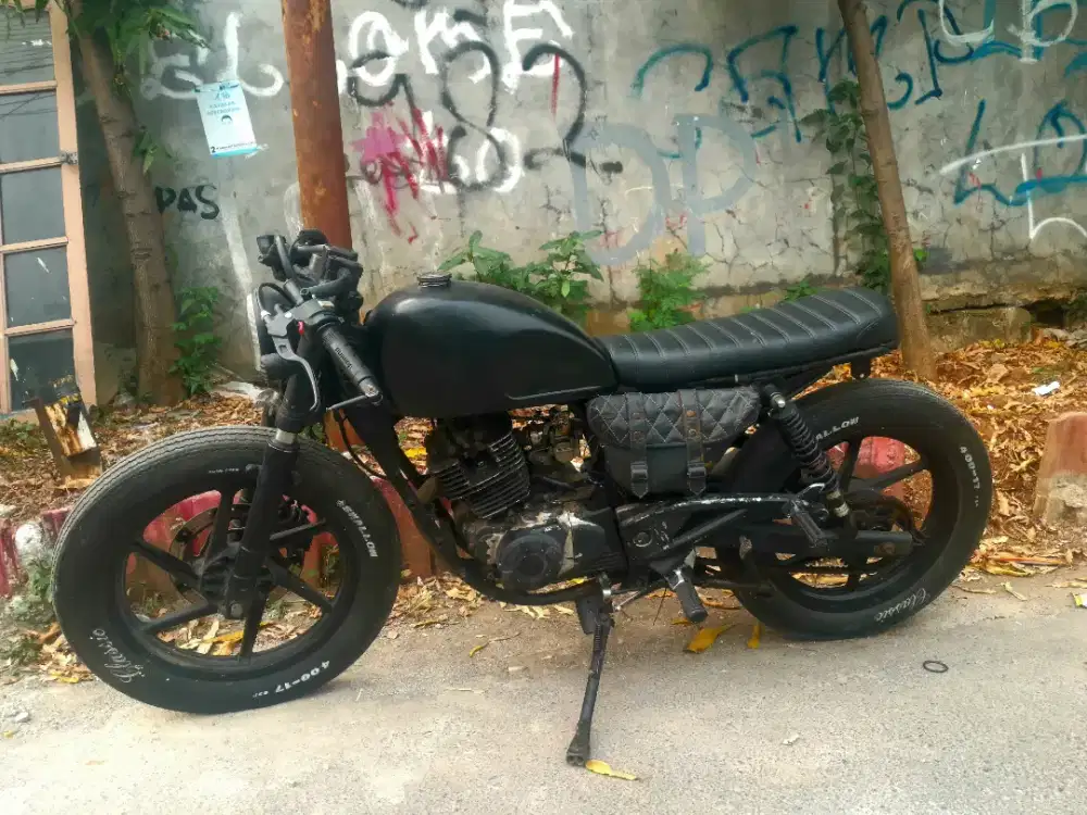 BAJAJ PULSAR 180 KOMPLIT TAHUN 2011